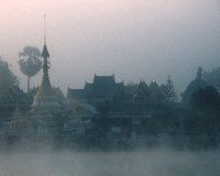 Temple, early in the morning.  Meo son